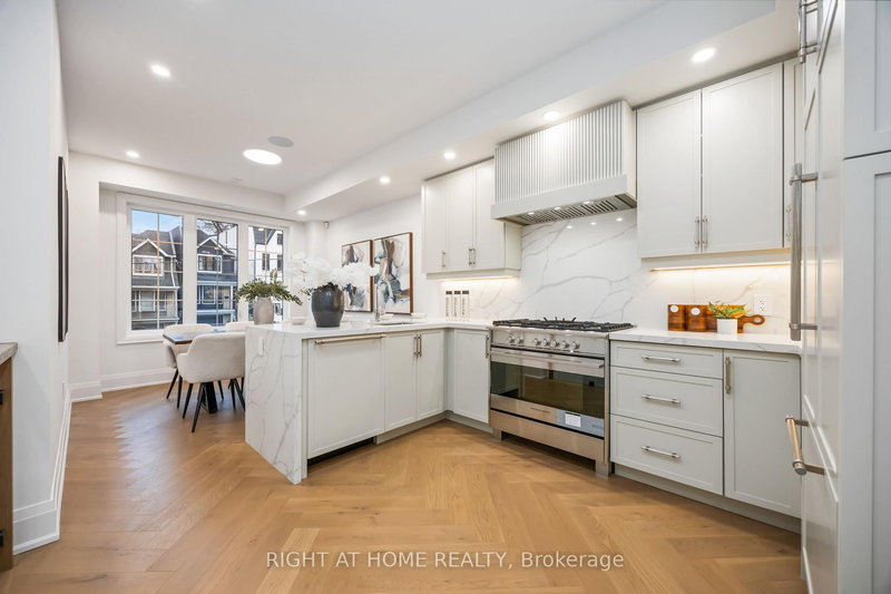 34A Morningside Ave, Toronto, M6S 1C4 | Image 2