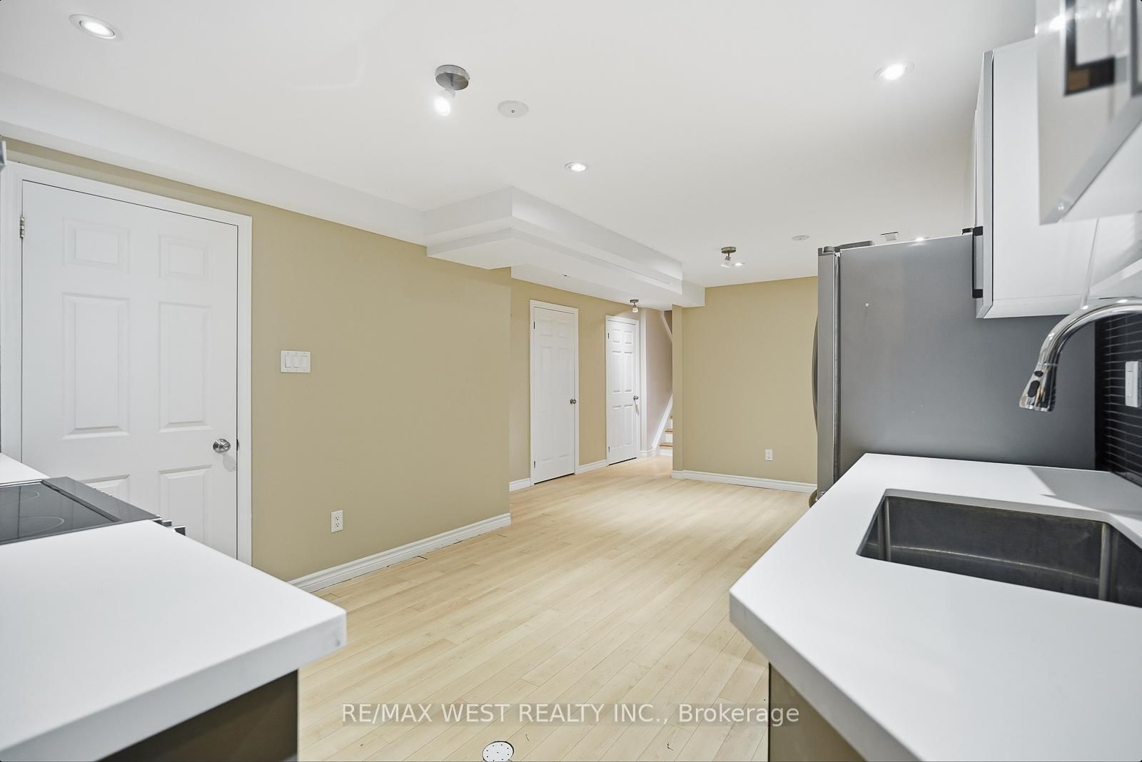 Detached House for lease at Basement-6 Marshall Boulevard, Toronto, Ontario, M6N 2R7 - Rockcliffe-Smythe - MLS: W12918480