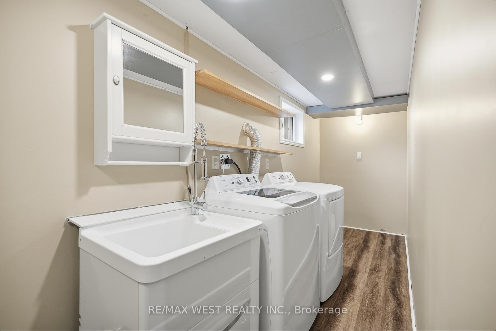 Detached House for lease at Basement-6 Marshall Boulevard, Toronto, Ontario, M6N 2R7 - Rockcliffe-Smythe - MLS: W12918480