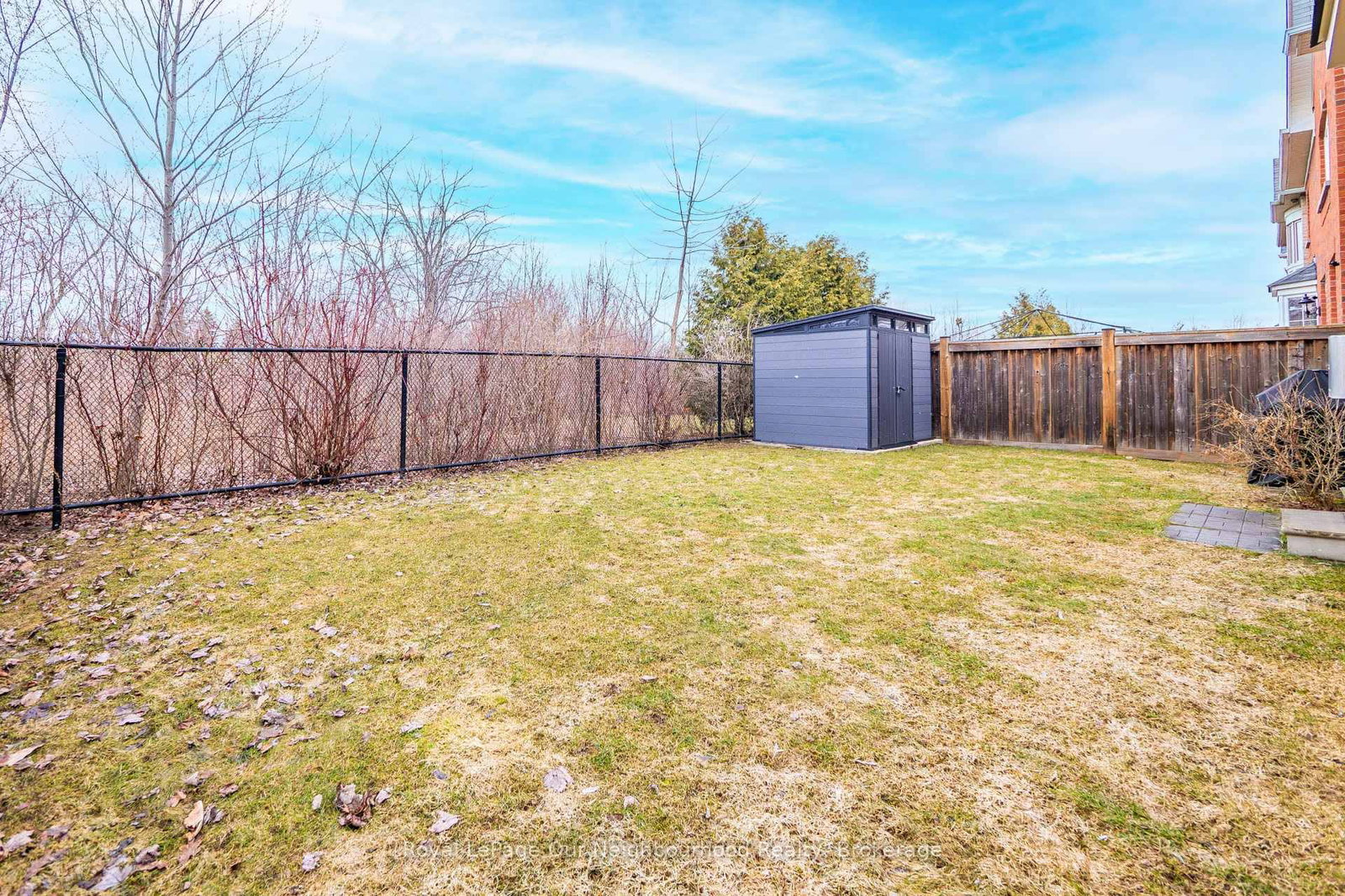 Listing Image 45