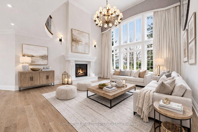 1601 Venetia Dr, Oakville, L6L 1K8 | Image 3