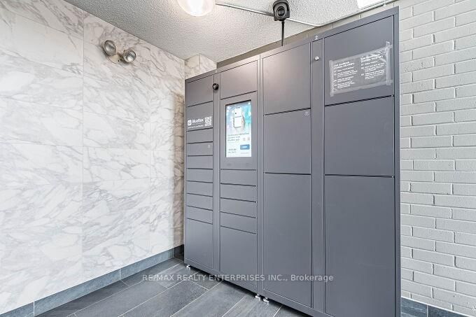 120 - 2001 Bonnymede Dr, Mississauga, L5J 4H8 | Image 3