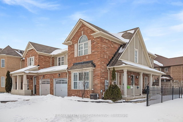 22 Apple Valley Way