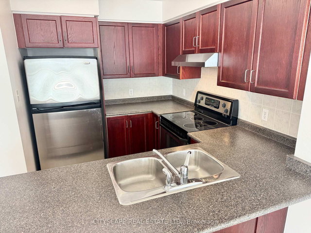 #1606 - 156 Enfield Place