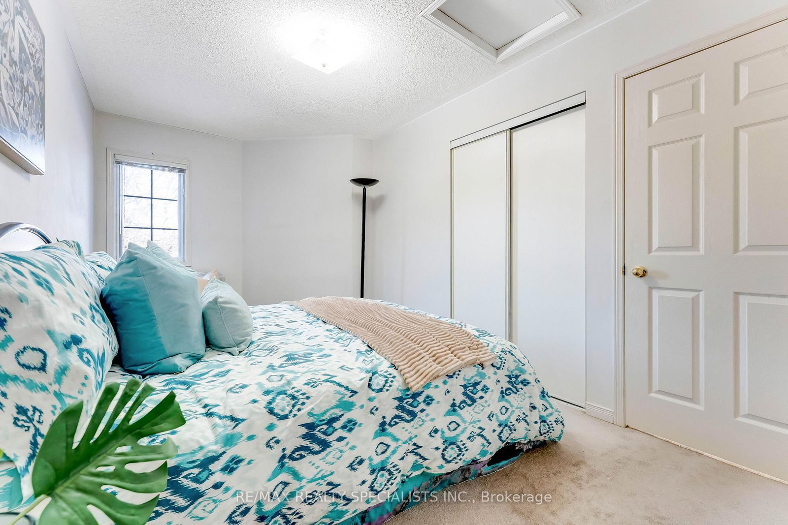 Semi-Detached House for sale at 65 Clover Bloom Road, Brampton, Ontario, L6R 1S4 - Sandringham-Wellington - MLS: W12919060