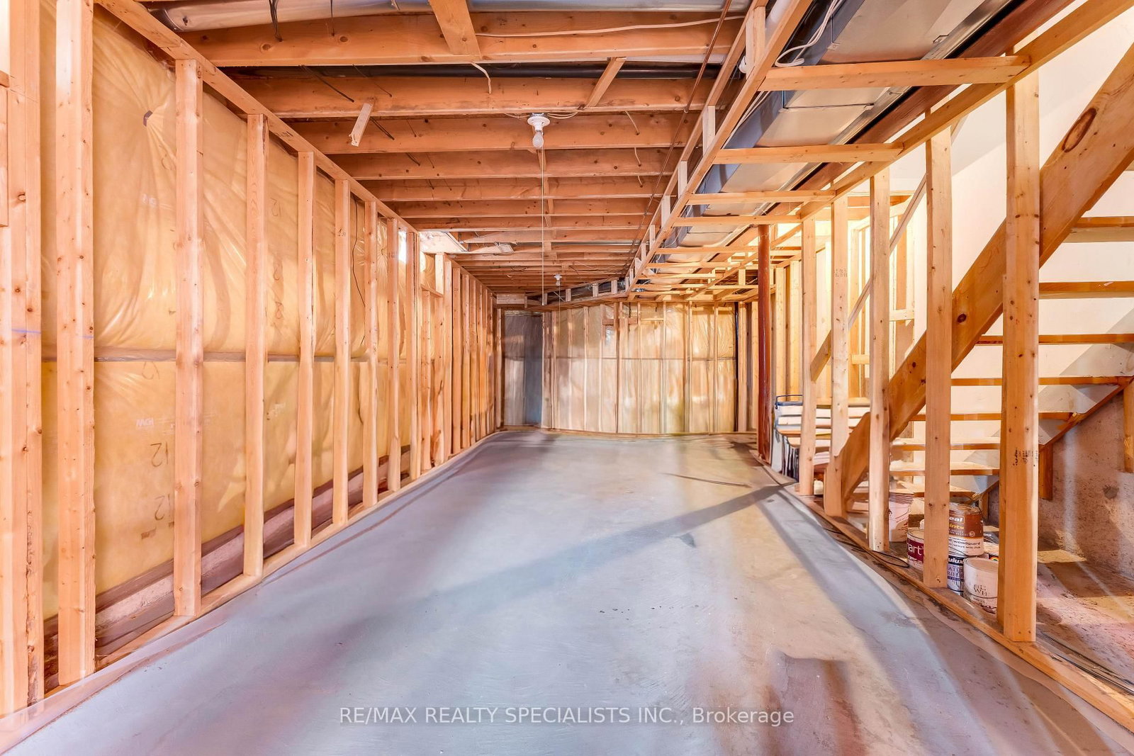 Semi-Detached House for sale at 65 Clover Bloom Road, Brampton, Ontario, L6R 1S4 - Sandringham-Wellington - MLS: W12919060