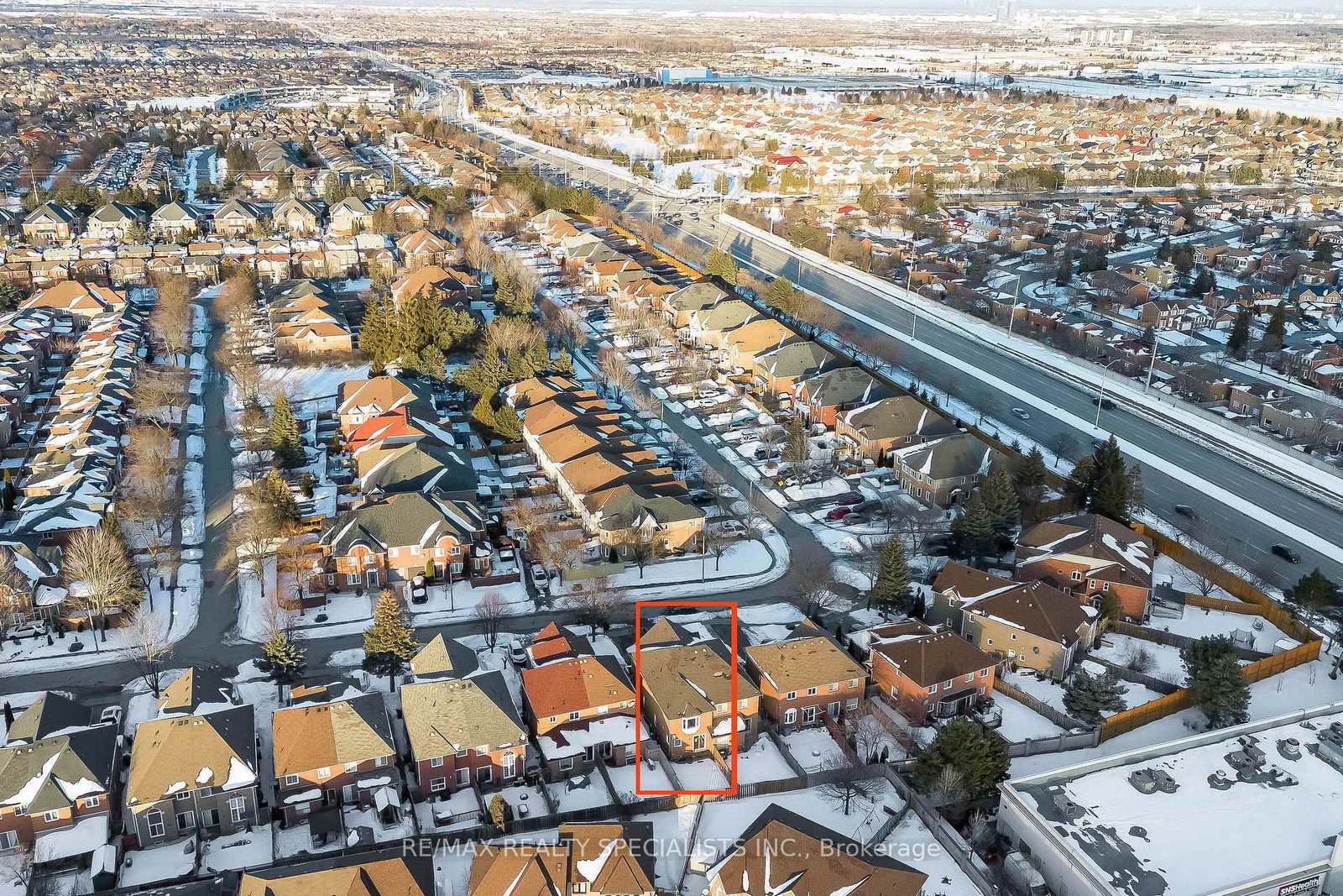 Semi-Detached House for sale at 65 Clover Bloom Road, Brampton, Ontario, L6R 1S4 - Sandringham-Wellington - MLS: W12919060