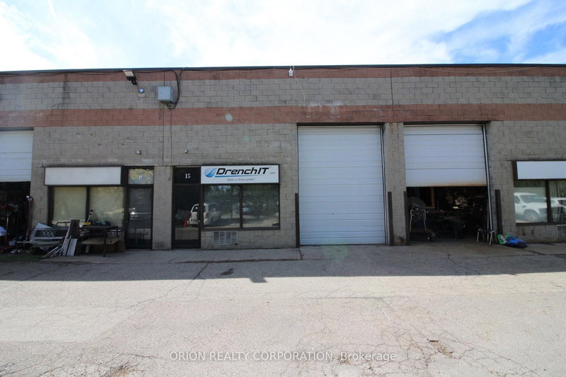 15 - 1095 Strathy Ave, Mississauga, L5E 2K1 | Image 2