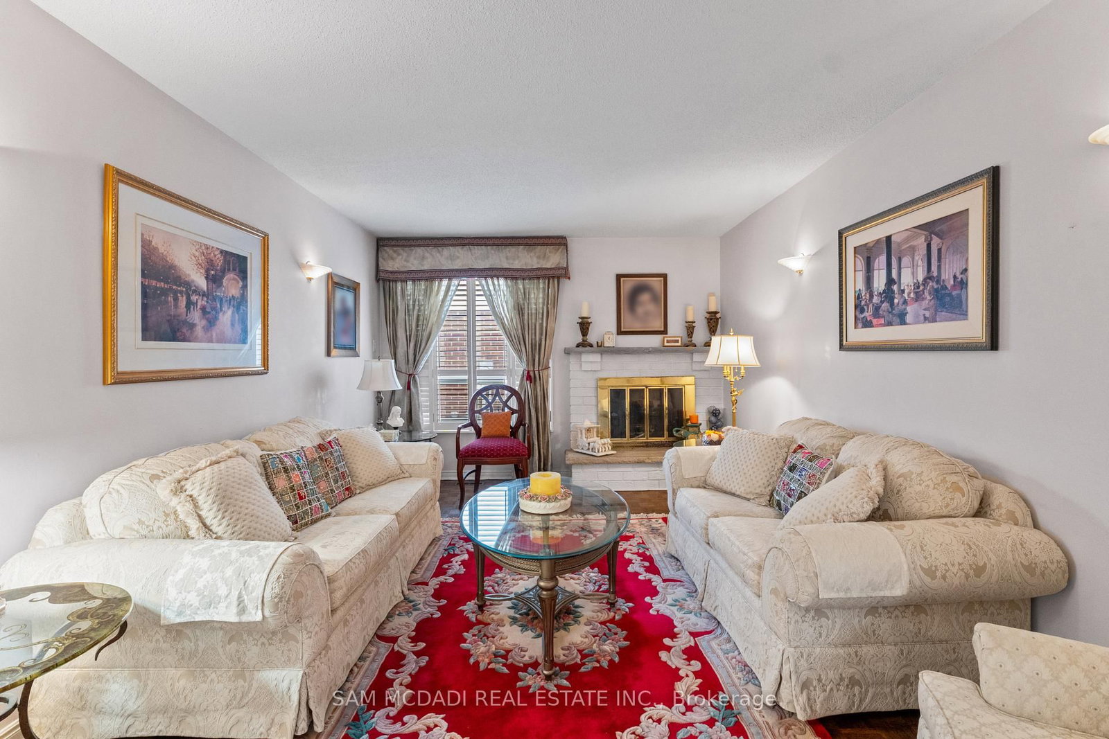 Detached House for sale at 1004 Queensbridge Drive, Mississauga, Ontario, L5C 3R1 - Creditview - MLS: W12919480