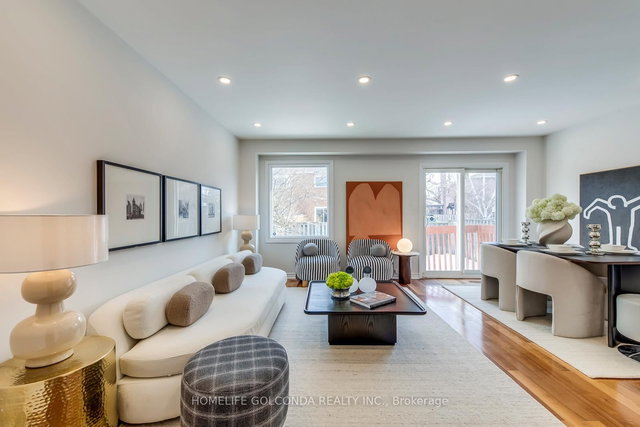 439 Bluesky Crescent