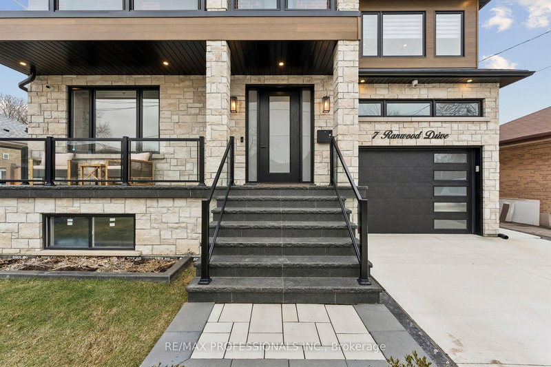 7 Ranwood Dr, Toronto, M9N 3E8 | Image 2