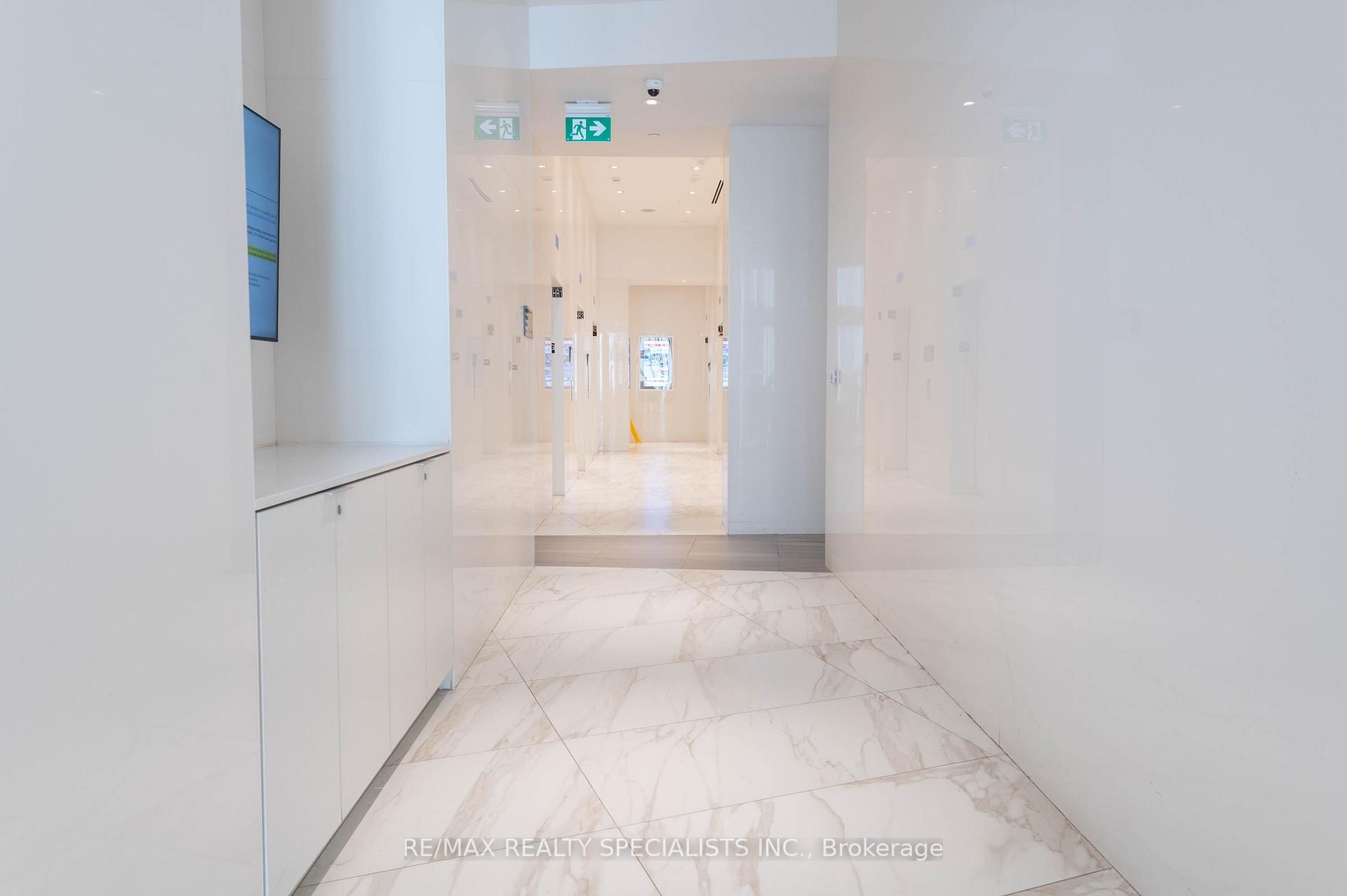 3883 QUARTZ Road, Unit 321