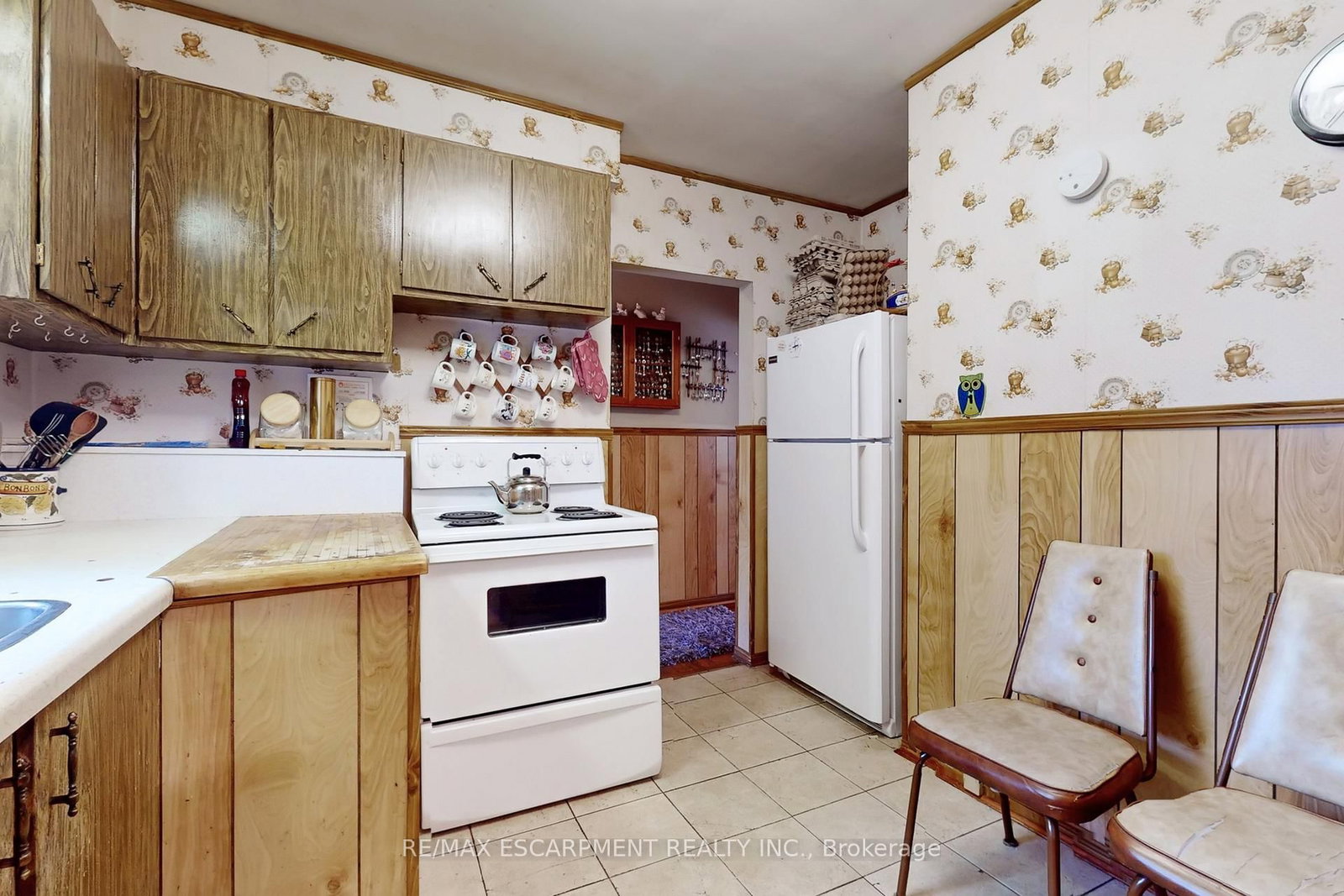 Detached House for sale at 541 WINGROVE Crescent, Oakville, Ontario, L6L 4R7 - West - MLS: W12920112