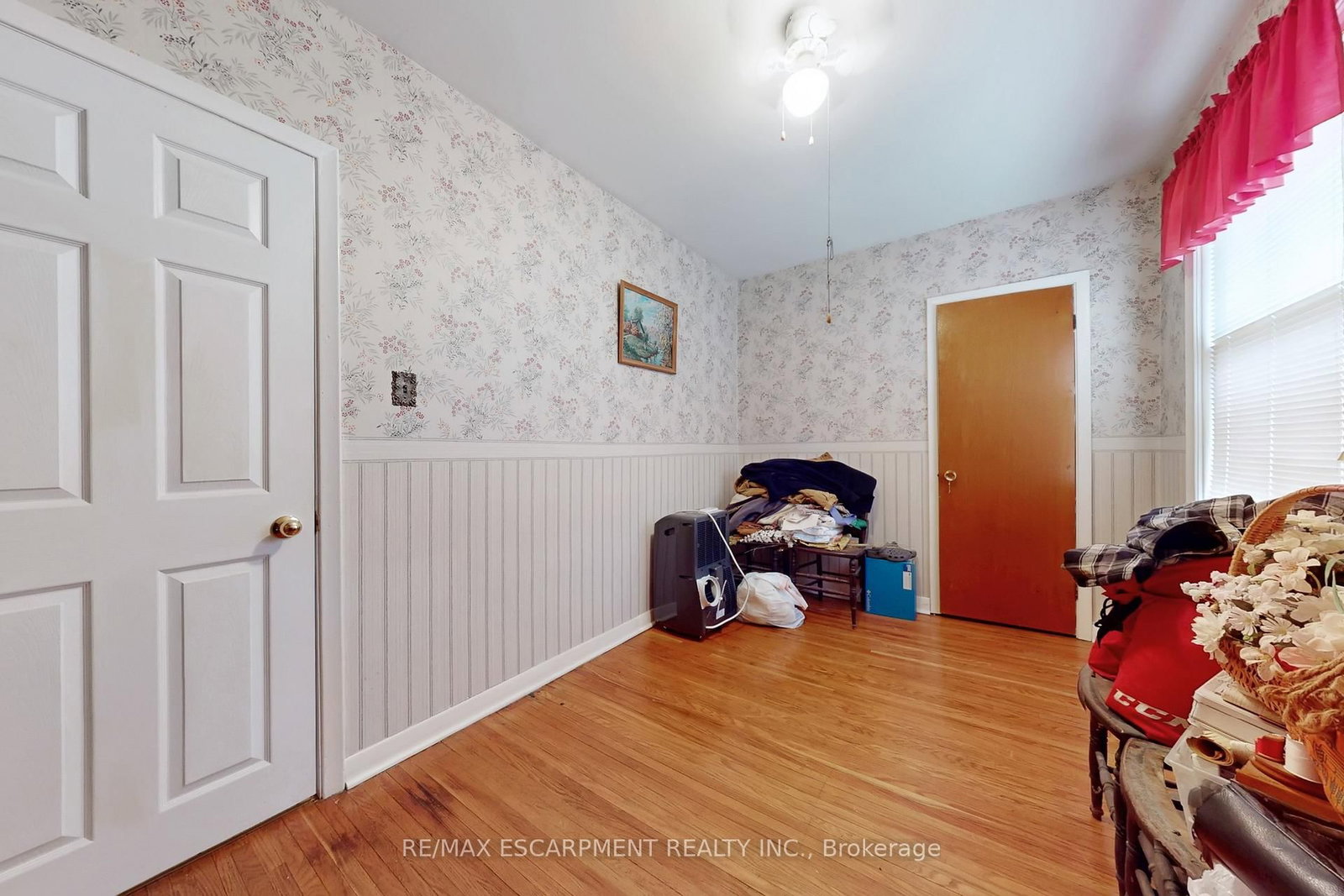 Detached House for sale at 541 WINGROVE Crescent, Oakville, Ontario, L6L 4R7 - West - MLS: W12920112