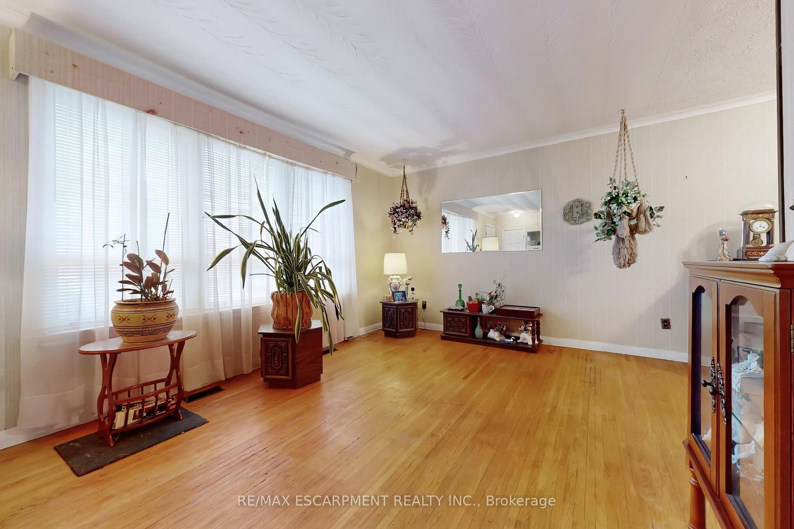 Detached House for sale at 541 WINGROVE Crescent, Oakville, Ontario, L6L 4R7 - West - MLS: W12920112