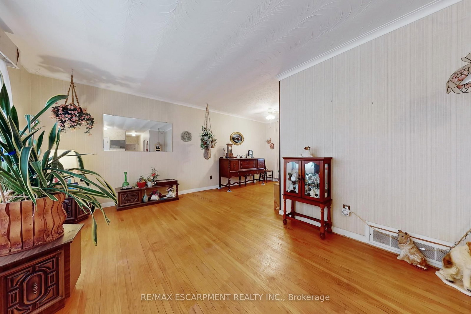 Detached House for sale at 541 WINGROVE Crescent, Oakville, Ontario, L6L 4R7 - West - MLS: W12920112