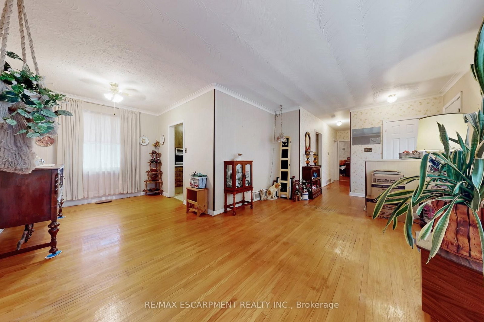 Detached House for sale at 541 WINGROVE Crescent, Oakville, Ontario, L6L 4R7 - West - MLS: W12920112