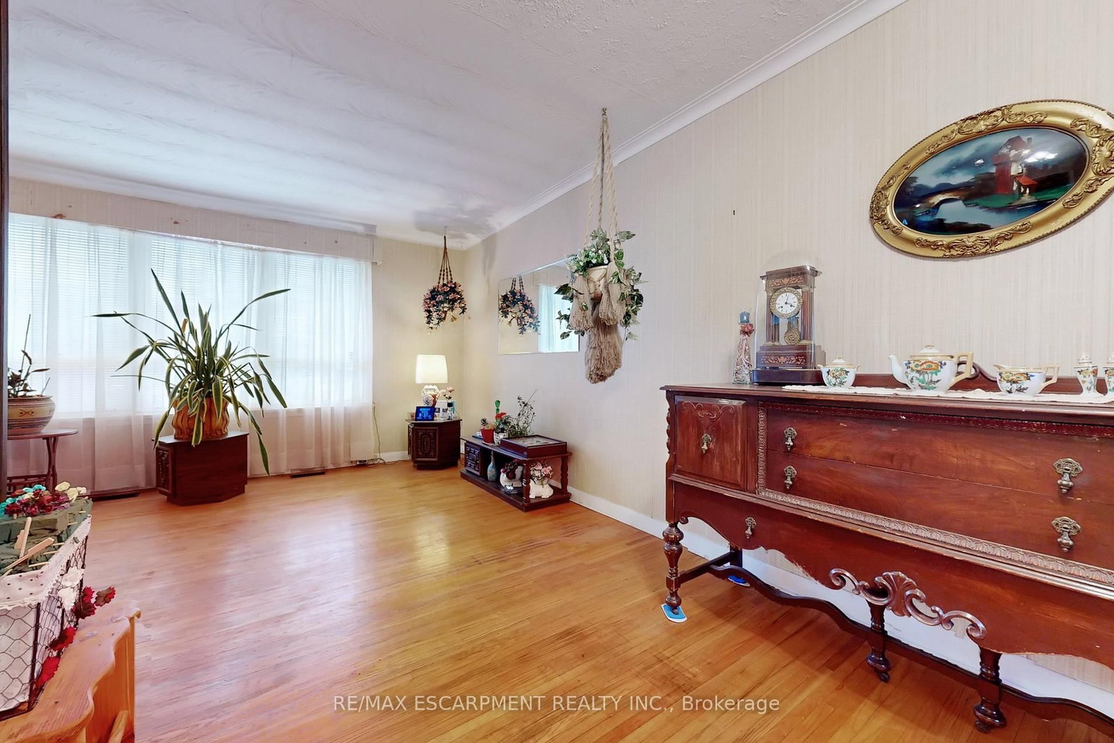 Detached House for sale at 541 WINGROVE Crescent, Oakville, Ontario, L6L 4R7 - West - MLS: W12920112