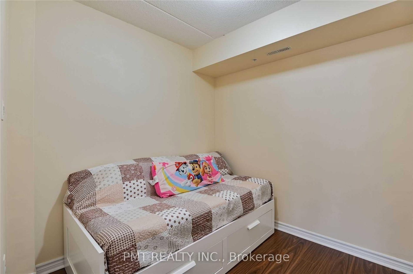 Condo for lease at 206-1370 Main Street, Milton, Ontario, L9T 7S8 - Dempsey - MLS: W12920408