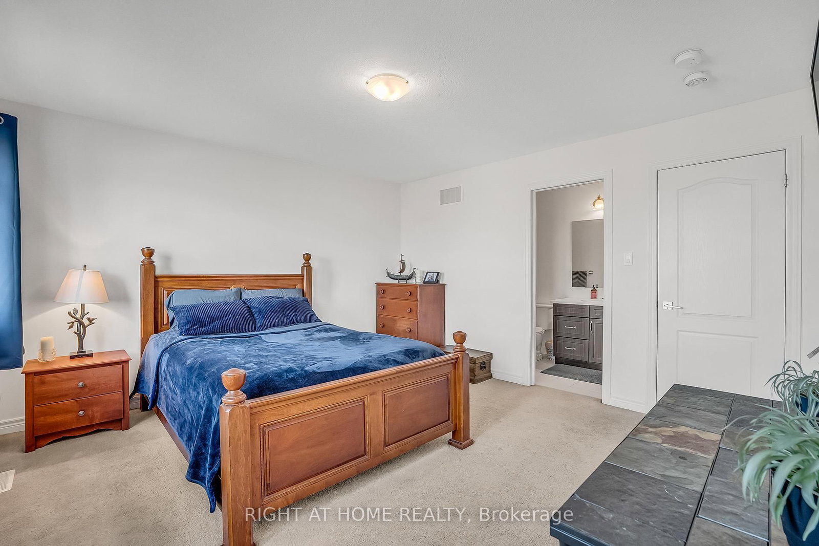 88 N Winterton Court • Orangeville, ON photo 21