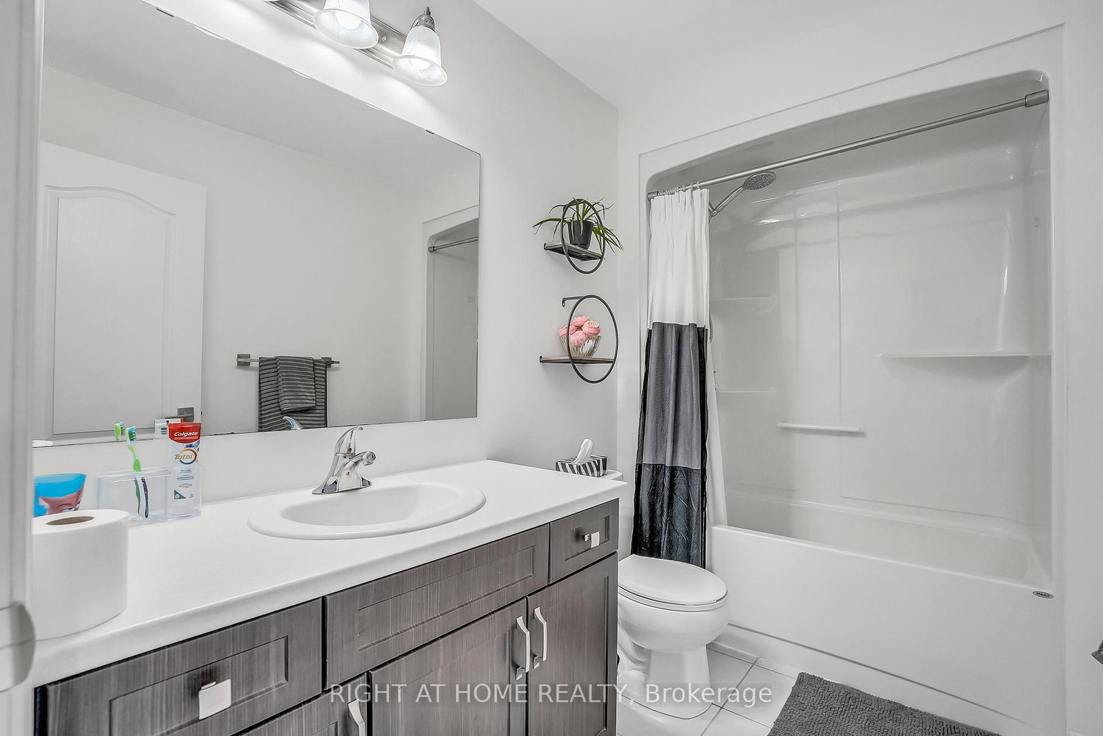 88 N Winterton Court • Orangeville, ON photo 31