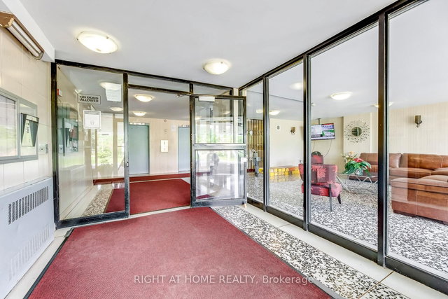 103 - 3460 Keele Street