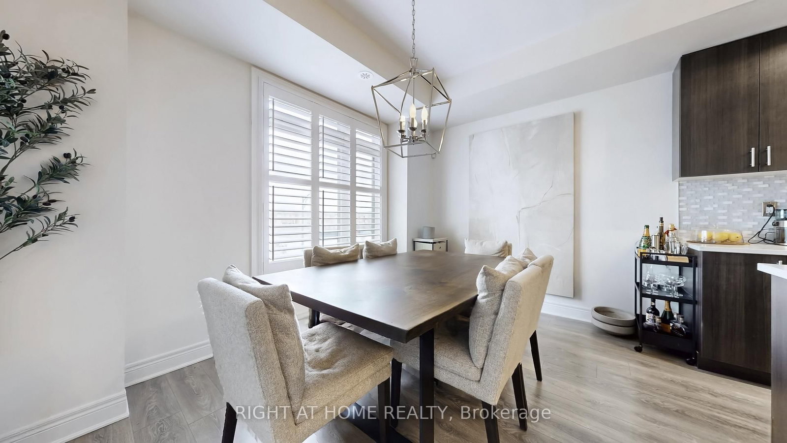 Townhouse for sale at 1423 Clarriage Court, Milton, Ontario, L9E 1J4 - Ford - MLS: W12920664