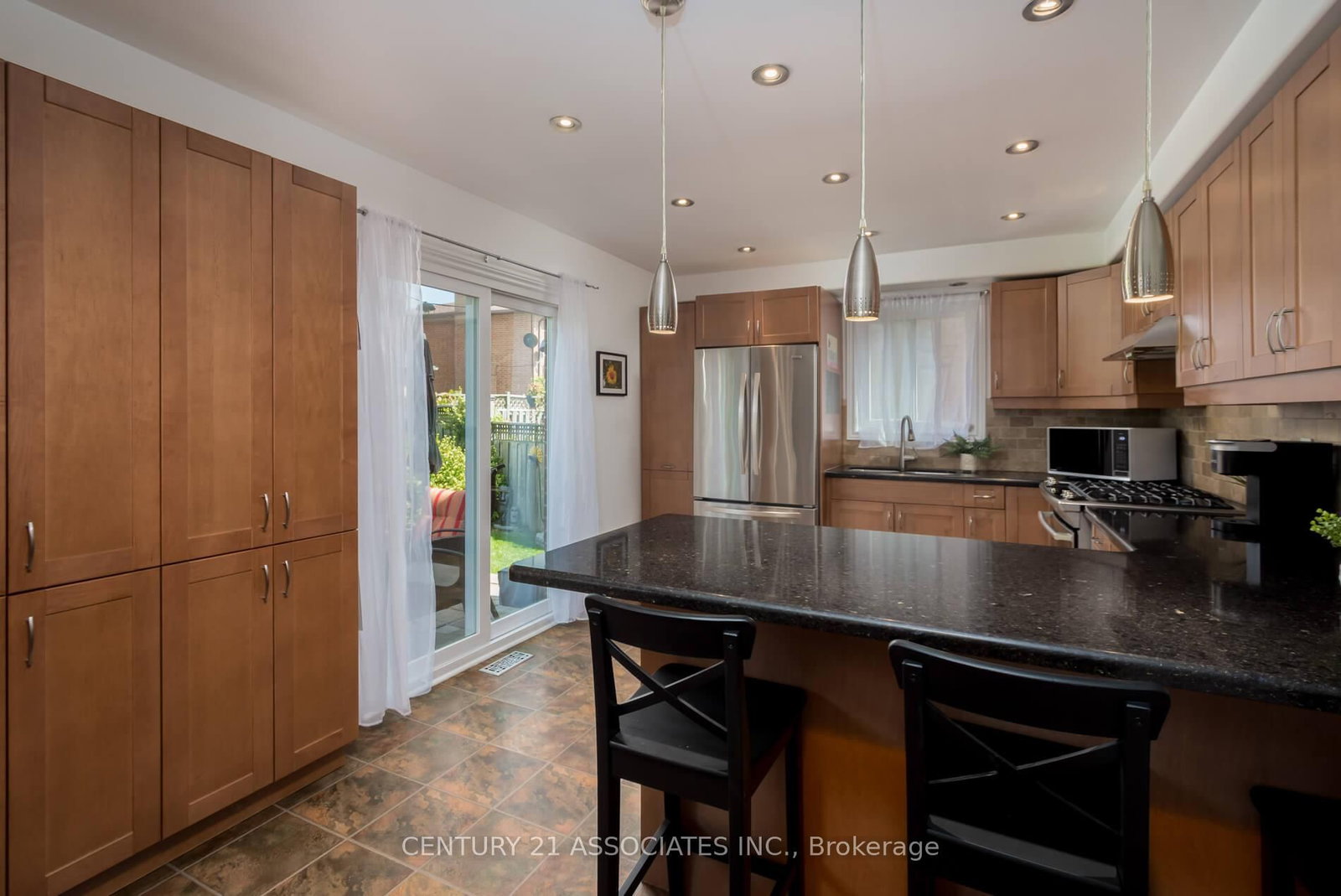 Detached House for sale at 1324 Quinpool Court, Mississauga, Ontario, L5C 4J3 - Creditview - MLS: W12920924