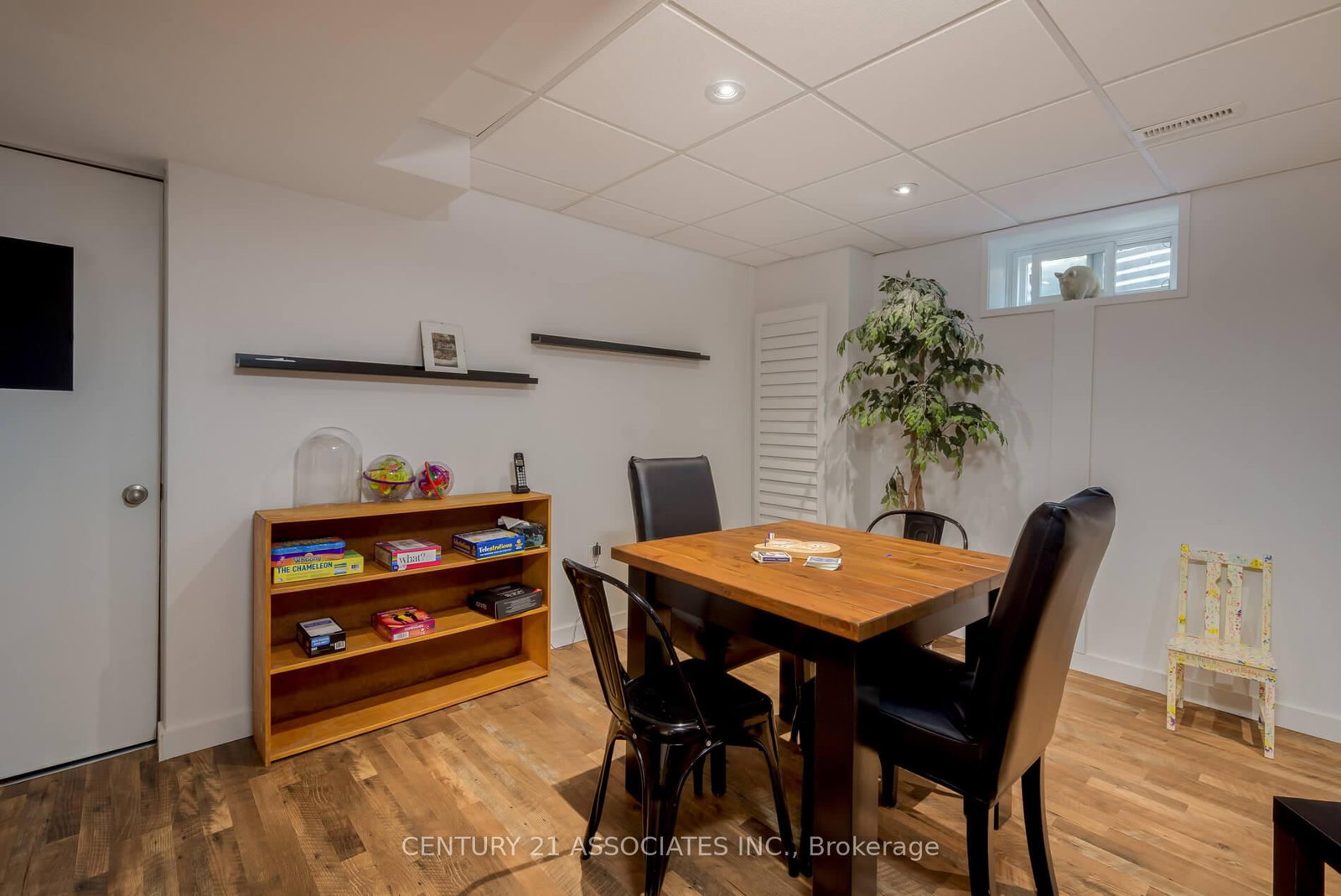 Detached House for sale at 1324 Quinpool Court, Mississauga, Ontario, L5C 4J3 - Creditview - MLS: W12920924