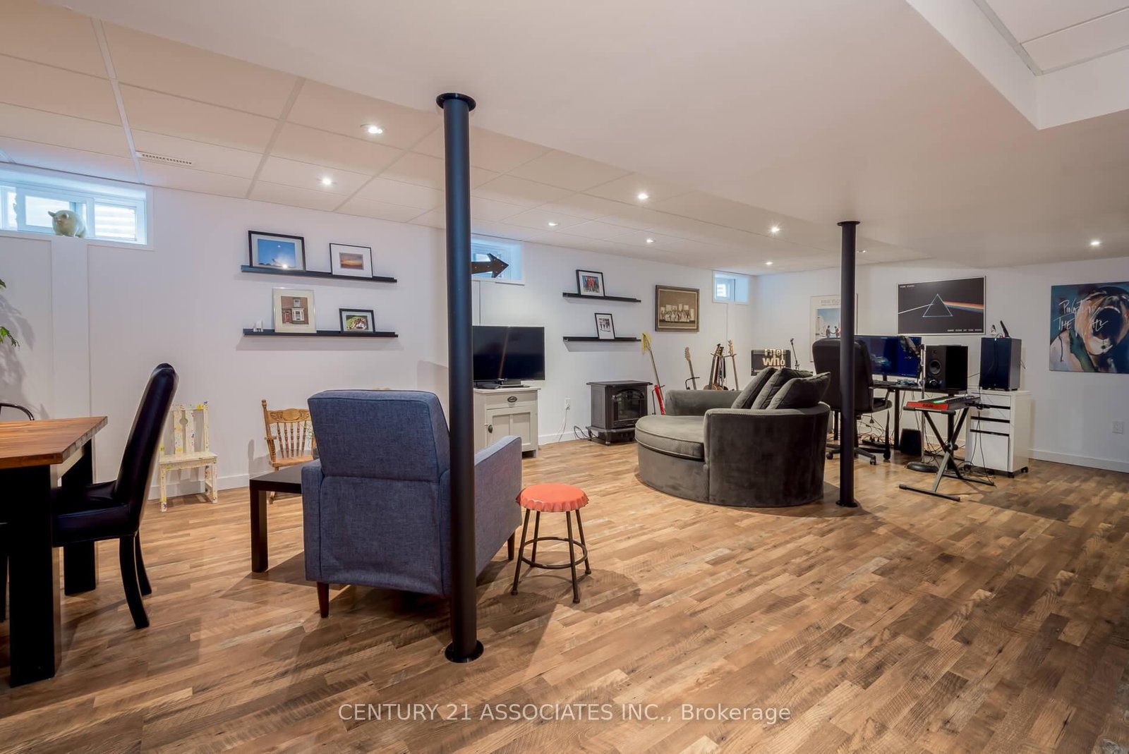 Detached House for sale at 1324 Quinpool Court, Mississauga, Ontario, L5C 4J3 - Creditview - MLS: W12920924