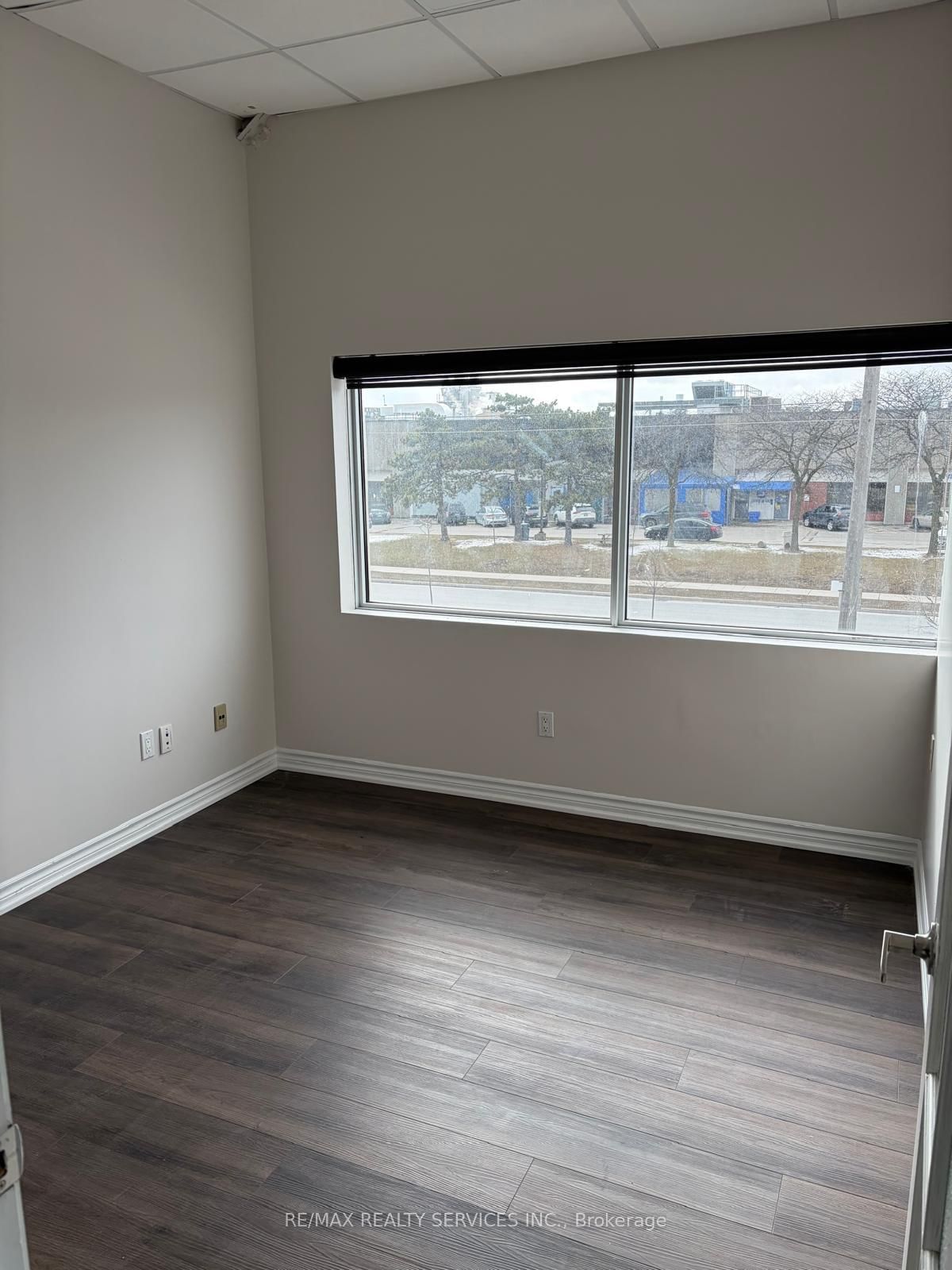 19 Woodbine Downs Boulevard, Unit 216 - Photo 10