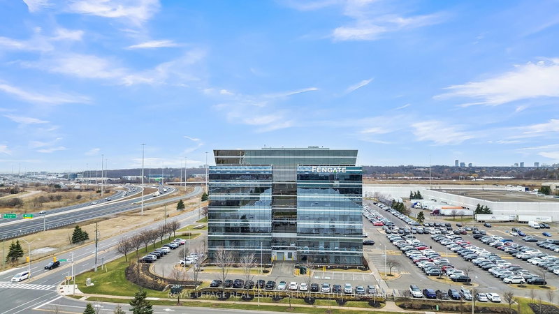 602 - 2275 Upper Middle Rd E, Oakville, L6H 0C3 | Image 2