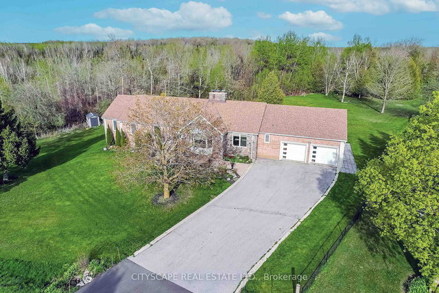 7 McConachie Crescent