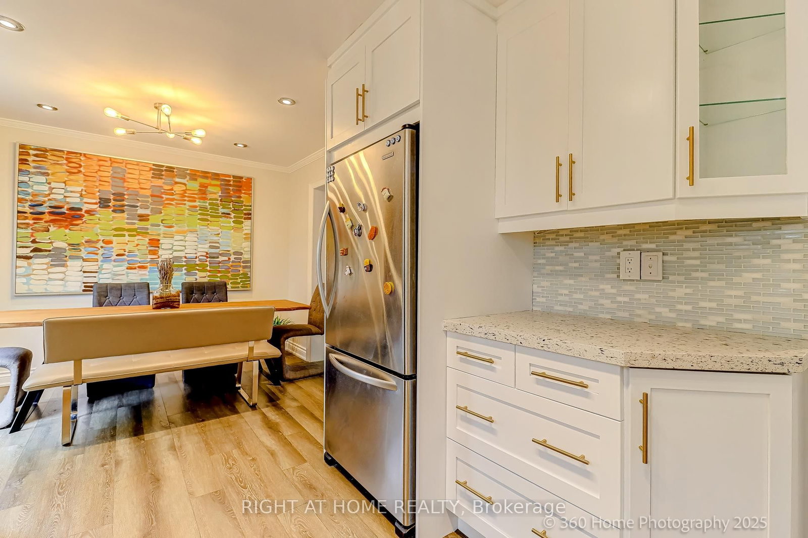 Detached House for sale at 38 Culham Street, Oakville, Ontario, L6H 1G5 - College Park - MLS: W12921352