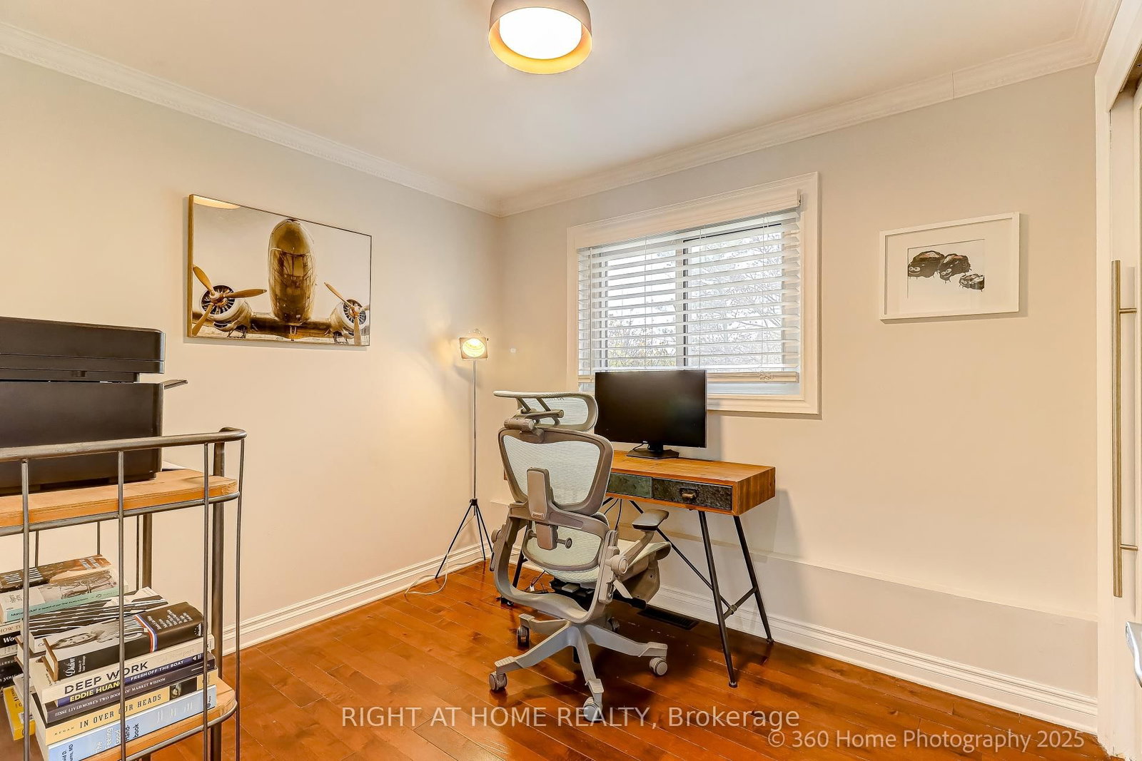 Detached House for sale at 38 Culham Street, Oakville, Ontario, L6H 1G5 - College Park - MLS: W12921352