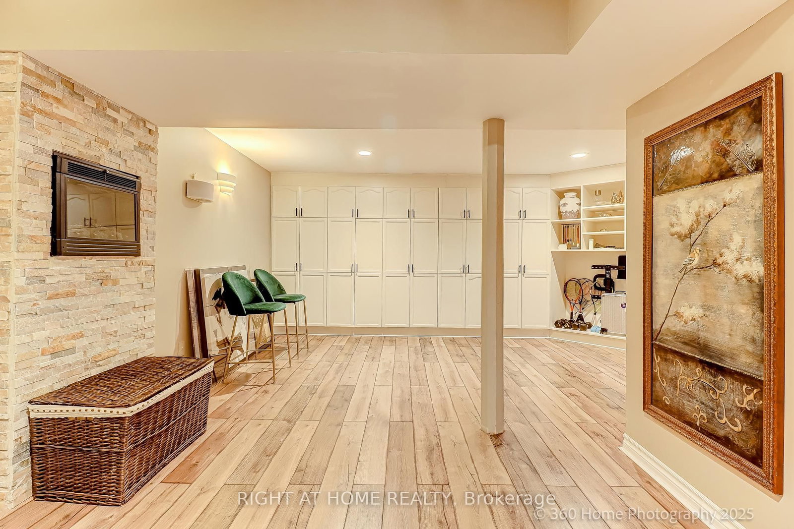 Detached House for sale at 38 Culham Street, Oakville, Ontario, L6H 1G5 - College Park - MLS: W12921352