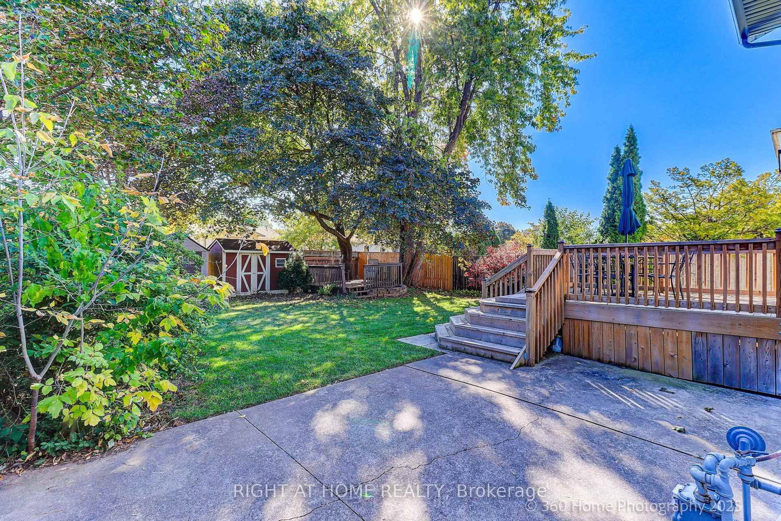 Detached House for sale at 38 Culham Street, Oakville, Ontario, L6H 1G5 - College Park - MLS: W12921352