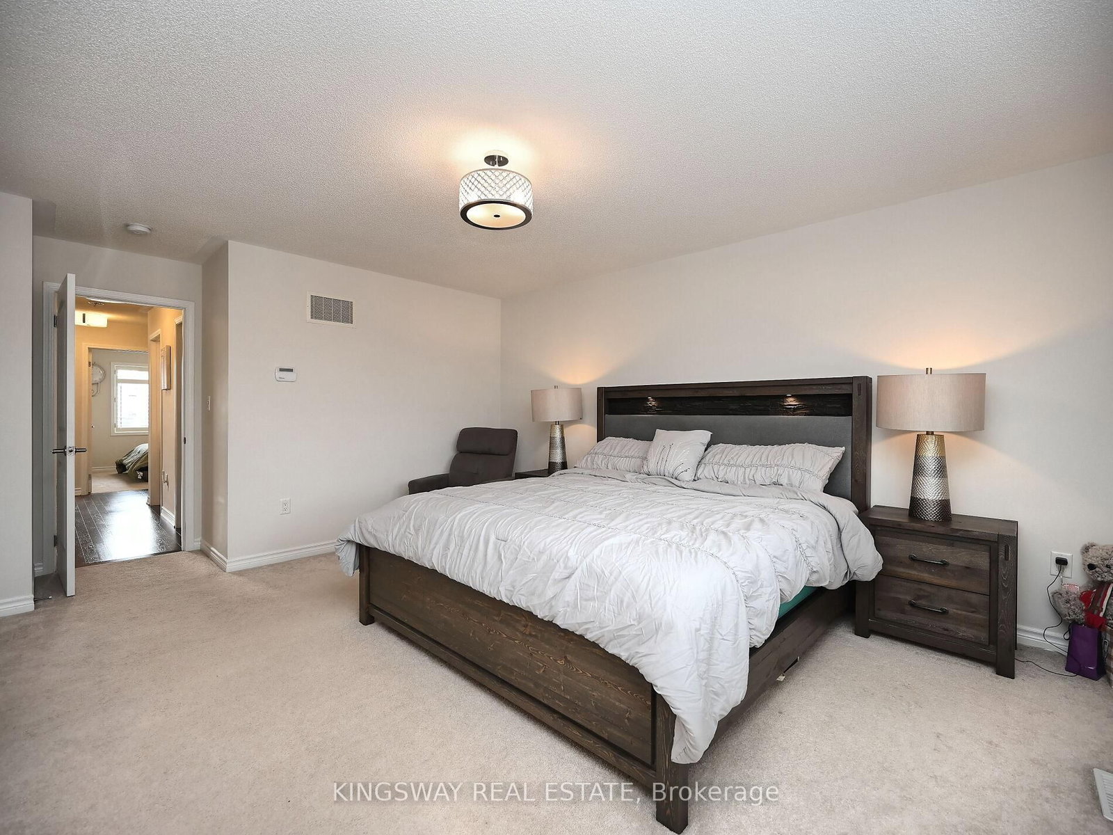 Detached House for sale at 620 LANGHOLM Street, Milton, Ontario, L9T 8Z8 - Coates - MLS: W12921502