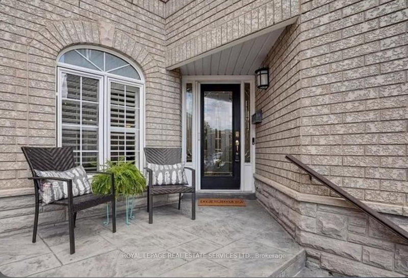 Upper - 5649 Condor Pl, Mississauga, L5V 2J5 | Image 2