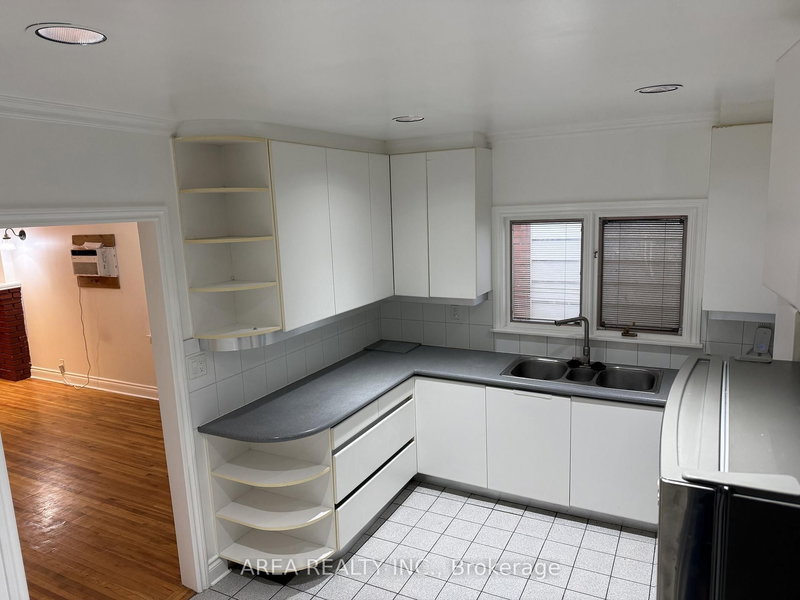 Main - 39 Rosethorn Ave, Toronto, M6N 3K7 | Image 2