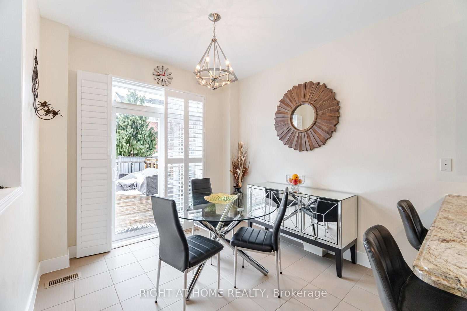 Detached House for sale at 14 Duffel Crescent, Halton Hills, Ontario, L7G 0H7 - Georgetown - MLS: W12921748