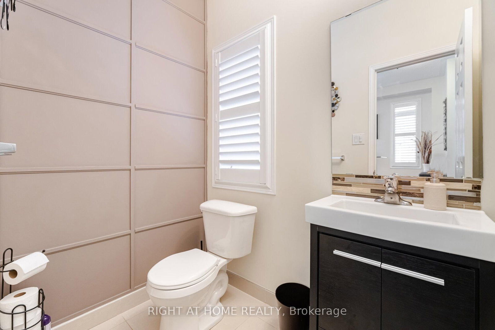 Detached House for sale at 14 Duffel Crescent, Halton Hills, Ontario, L7G 0H7 - Georgetown - MLS: W12921748