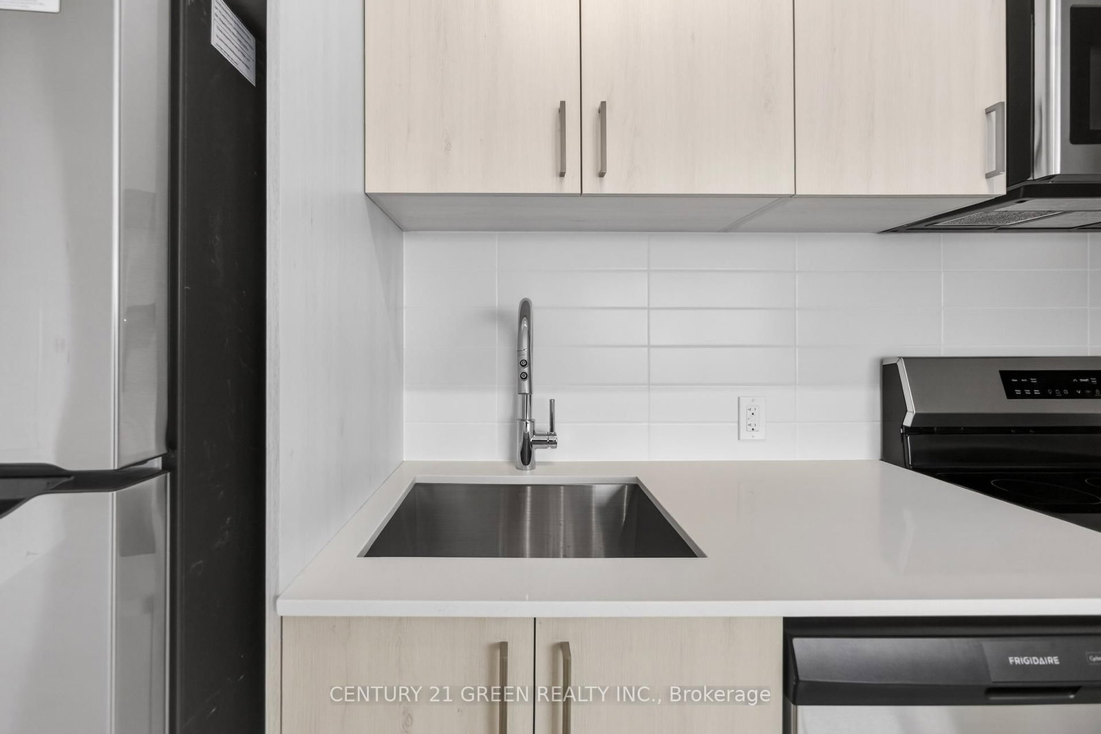 Condo for sale at 1902-8020 Derry Road, Milton, Ontario, L9T 9N7 - Coates - MLS: W12921750