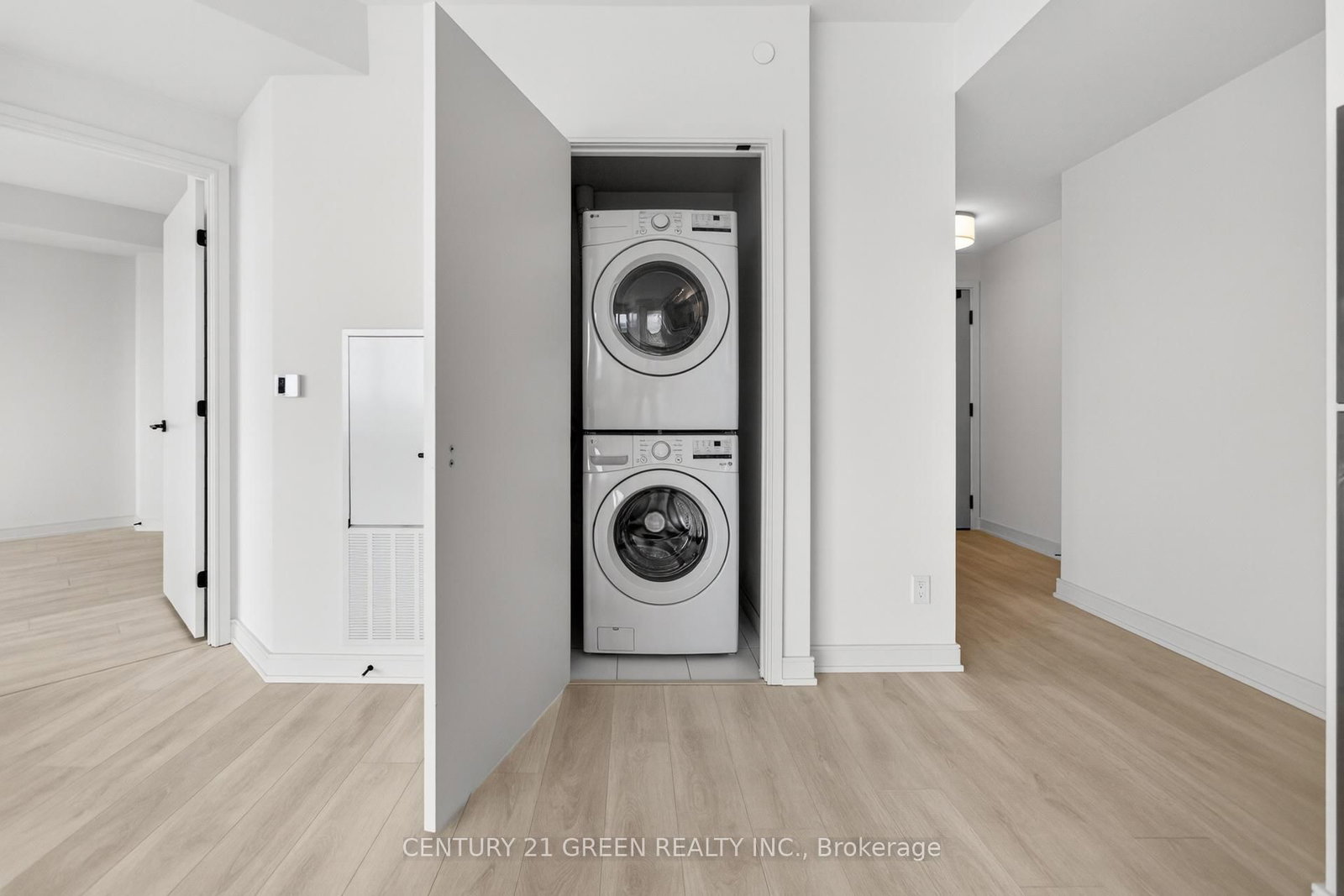 Condo for sale at 1902-8020 Derry Road, Milton, Ontario, L9T 9N7 - Coates - MLS: W12921750