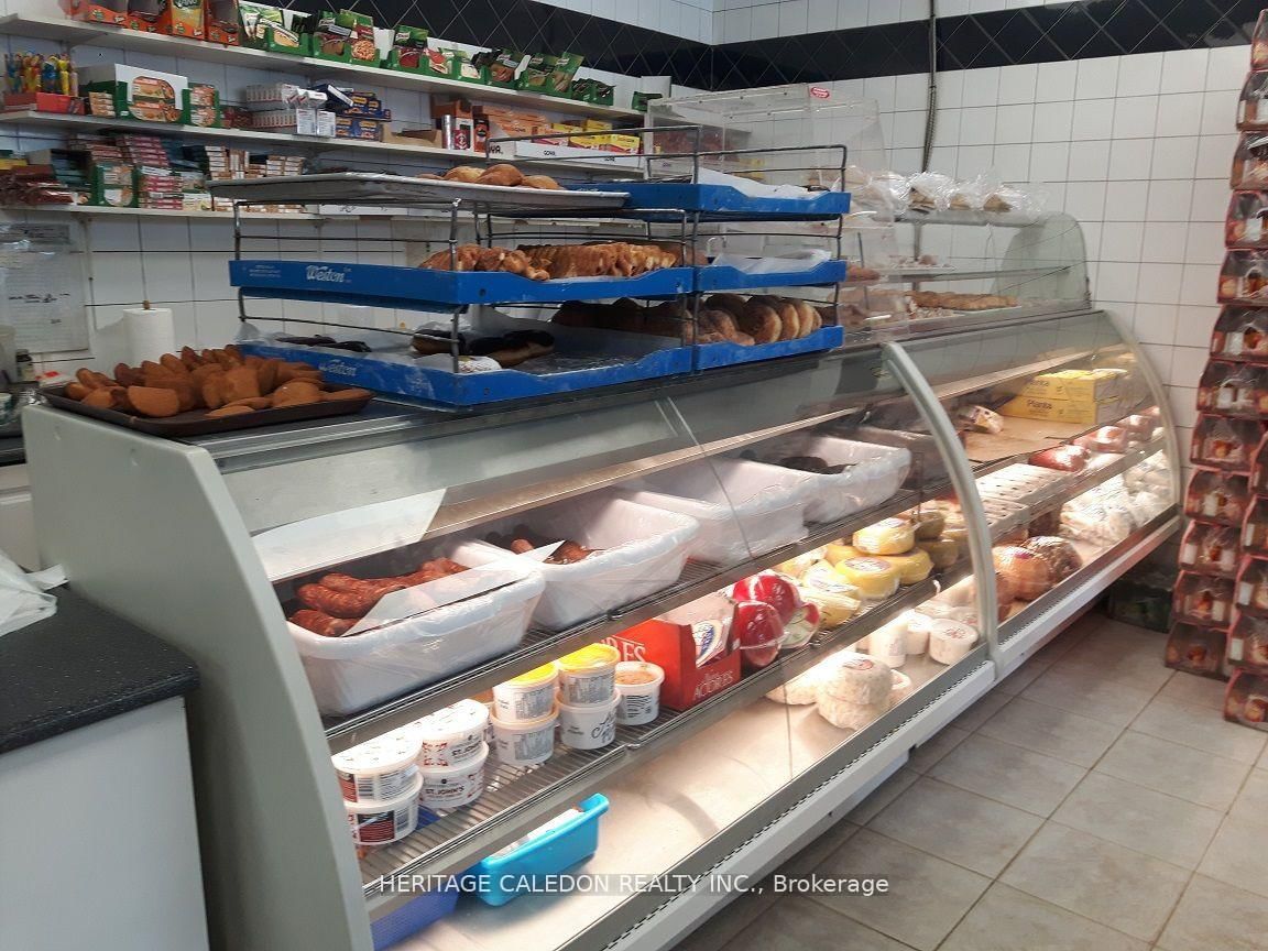 5 McMurchy Avenue N, Unit 4 & 5 - Photo 6