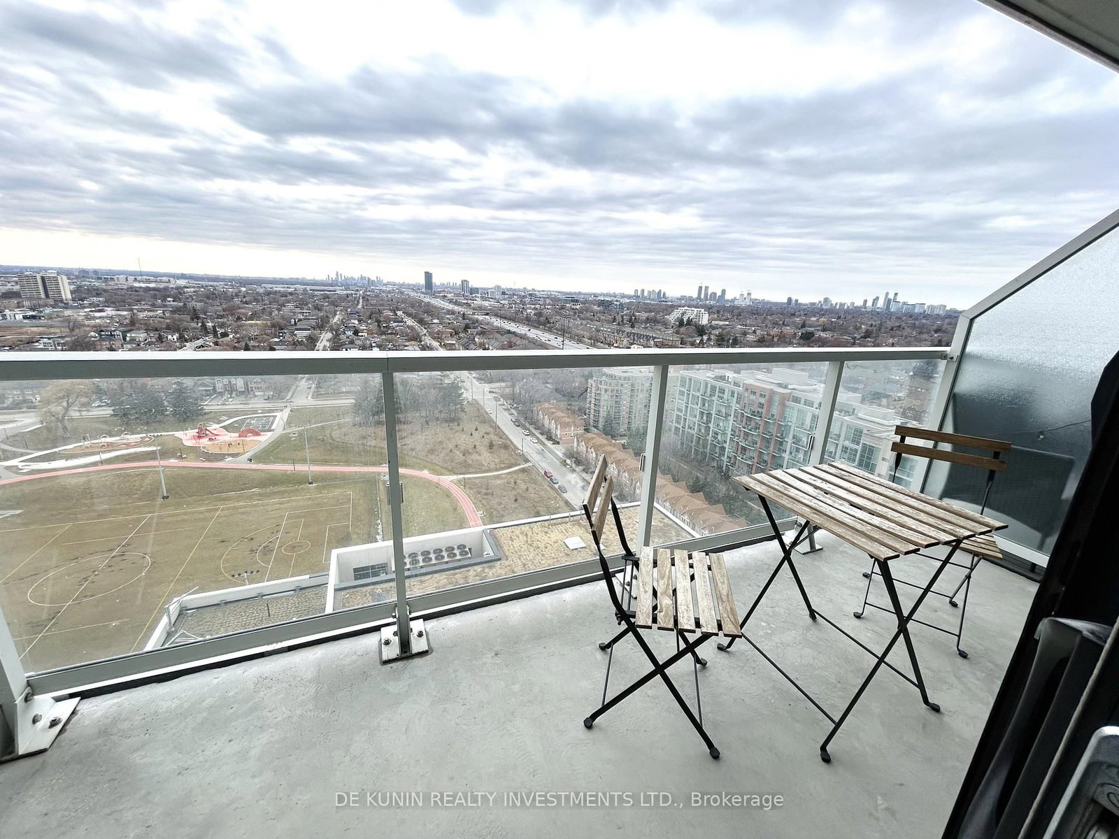 251 Manitoba Street W, Unit 2209 - Photo 2