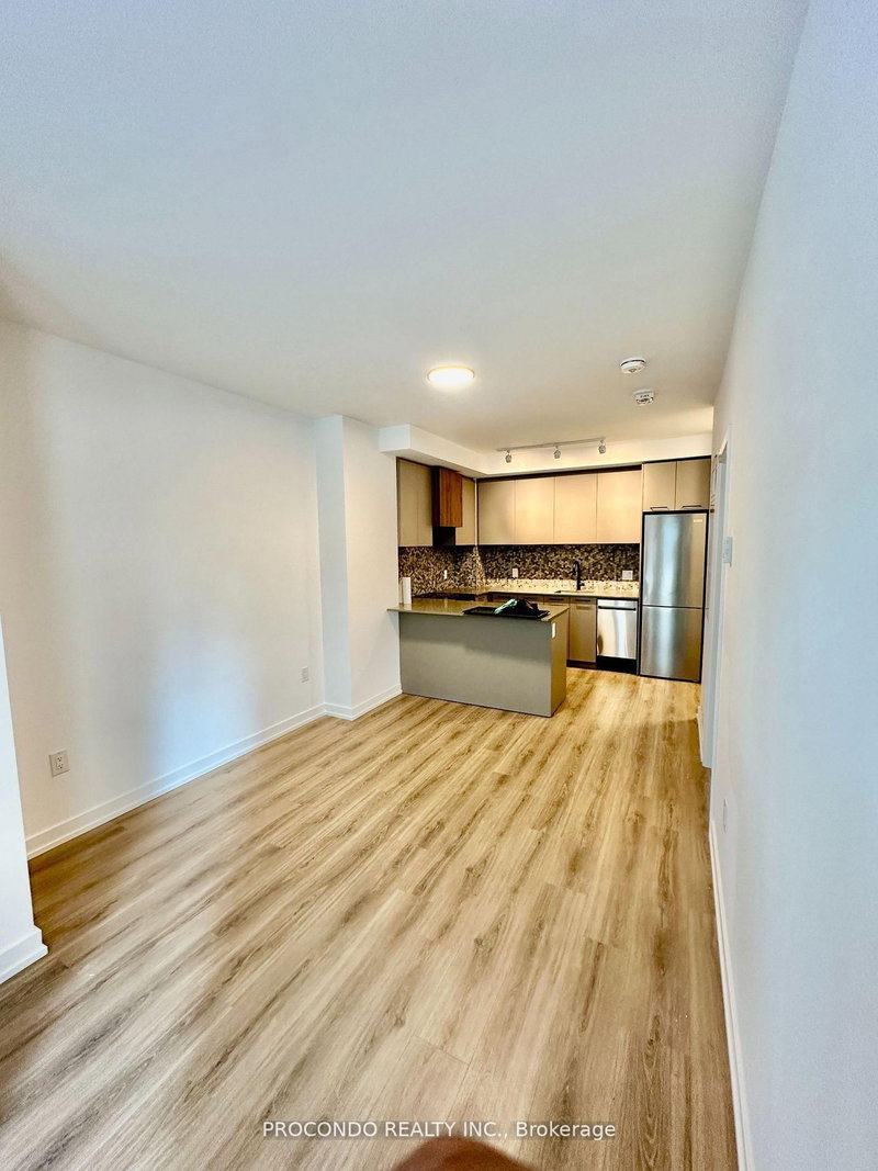 Th02 - 30 Lagerfeld Dr, Brampton, L7A 5L5 | Image 3