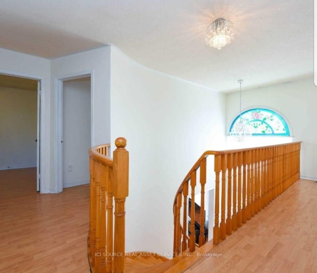 Detached House for sale at 20 Plover Place, Brampton, Ontario, L6W 4C5 - Fletcher's Creek South - MLS: W12922424