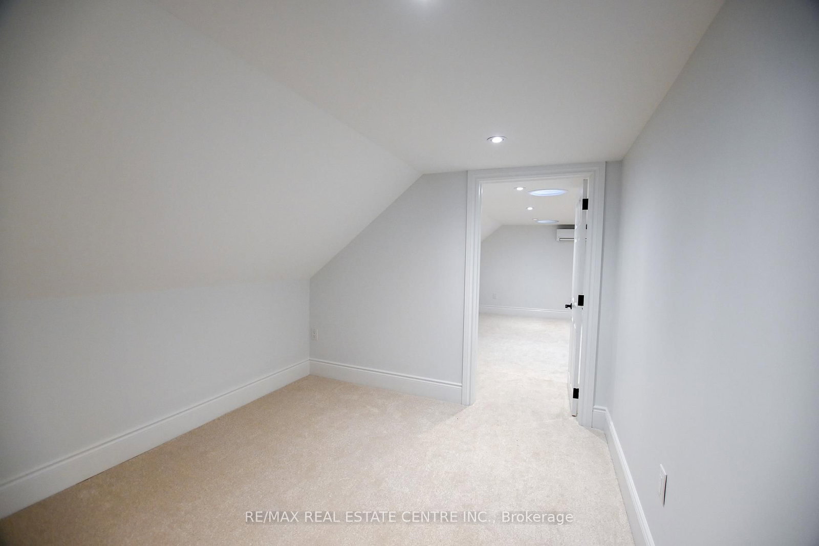 Detached House for sale at 12 Flaherty Lane, Caledon, Ontario, L7K 2P3 - Rural Caledon - MLS: W12922624