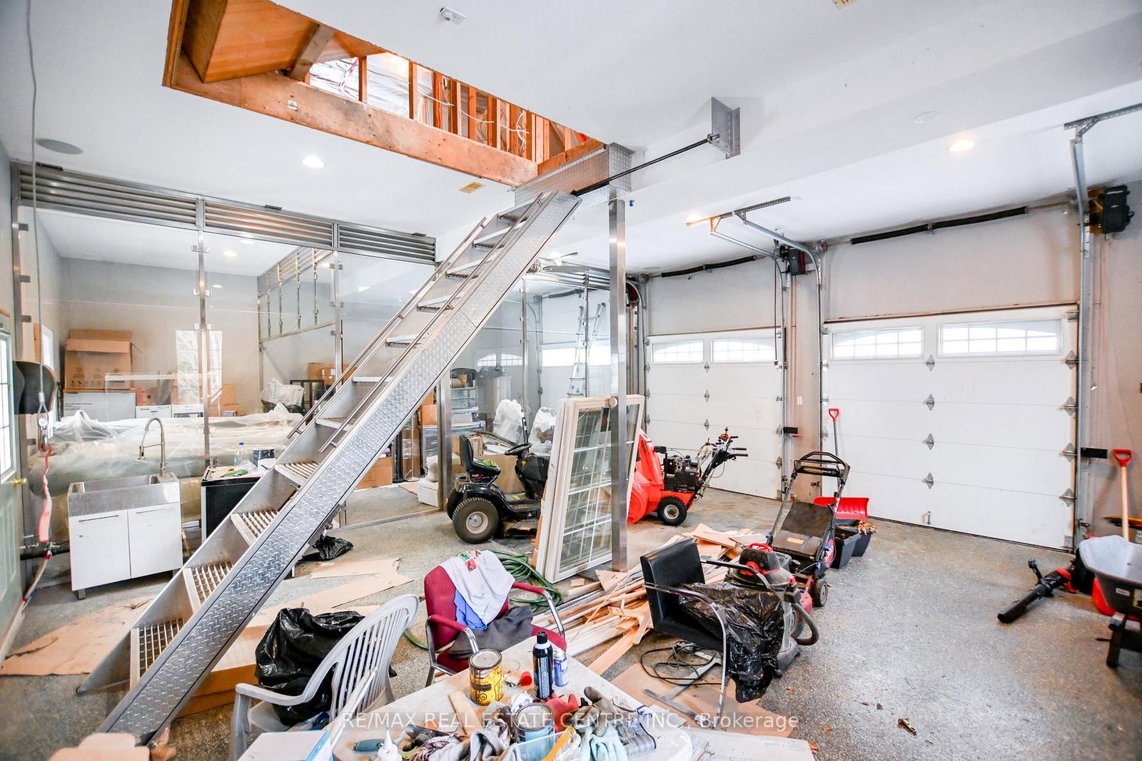 Detached House for sale at 12 Flaherty Lane, Caledon, Ontario, L7K 2P3 - Rural Caledon - MLS: W12922624